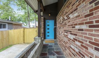 5511 HUNTINGTON Pkwy, Bethesda, MD 20814