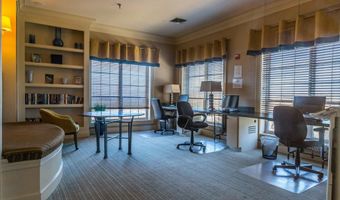 4850 EISENHOWER Ave 418, Alexandria, VA 22304