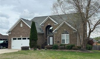 1021 Sagewood Ln, Archdale, NC 27263