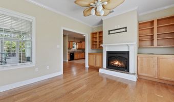 241 Bismark St, Bay St. Louis, MS 39520