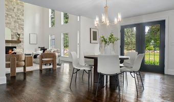 6 Robandy Rd, Andover, MA 01810