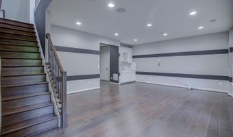 23098 SULLIVANS COVE Sq, Brambleton, VA 20148