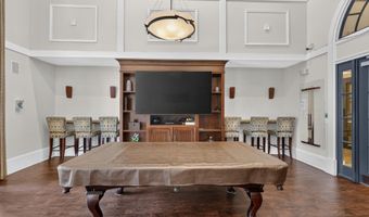 2465 ARMY NAVY Dr 1-202, Arlington, VA 22206