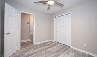 206 Beverly Dr, Ocean Springs, MS 39564