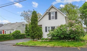 106 Providence Ave, East Providence, RI 02915