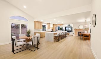 3985 Syme Dr, Carlsbad, CA 92008