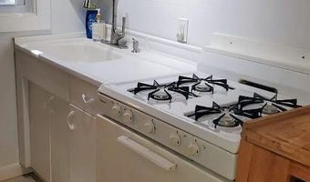 26 Hideaway Rd G, Bourne, MA 02532