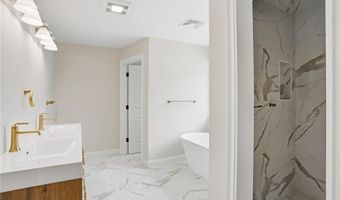 413 New River Rd, Lincoln, RI 02838