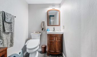 111 KAHULUI BEACH Rd B415, Kahului, HI 96732