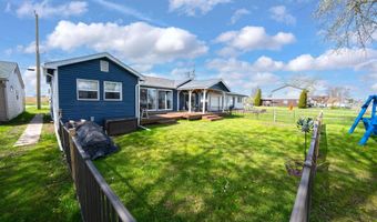 6334 Marina Dr, Algonac, MI 48001