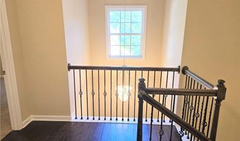 Dunkirk Cir, Auburn, AL 36832