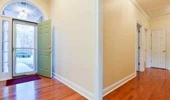 211 Stonecrest Ct, Athens, GA 30605