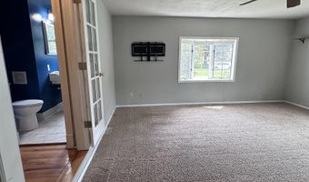 1207 8th St, Aurora, NE 68818