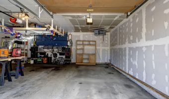 9645 Independence Dr #D103, Anchorage, AK 99507