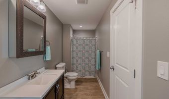 2012 NW Applewood St, Ankeny, IA 50023