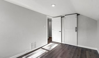 1119 N RICHMOND St, Appleton, WI 54911