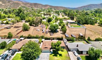 12815 Lantana Ave, Yucaipa, CA 92399