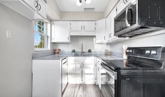 134 JEWEL Dr, Altamonte Springs, FL 32714