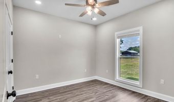 5007 Riverwood Rd, Aberdeen, MS 39730