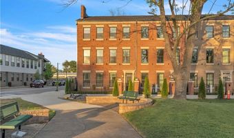 500 SW B St 3, Bentonville, AR 72712