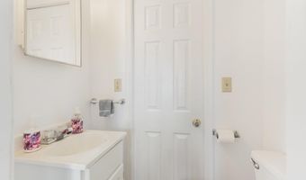 313 E Hillcrest St, Alma, MI 48801