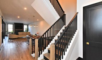 10 RICHARDS Way, Ambler, PA 19002