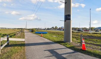 5261 WATERWOOD Dr, Bartow, FL 33830