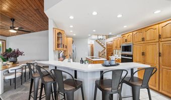613 S Darling Ln NW, Alexandria, MN 56308