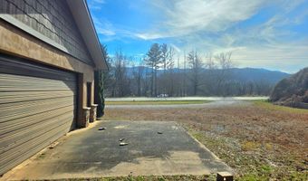 6765 Airport Rd, Andrews, NC 28901