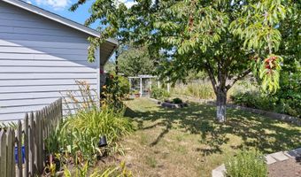 4635 DAISY St, Springfield, OR 97478
