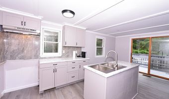 227 Alpstrausse, Bartlett, NH 03845