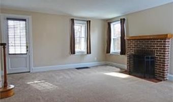 46 N Edgewater Ave, Yardley, PA 19067