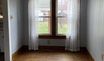 262 Clay St, Alderson, WV 24910