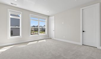 881 N MANCHESTER St, Arlington, VA 22205