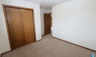 503 David Ave, Baltic, SD 57003