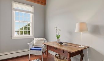 40 Web Ave 11, North Kingstown, RI 02852