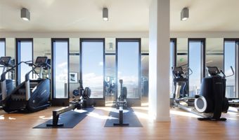 987 Queen St 701, Honolulu, HI 96814