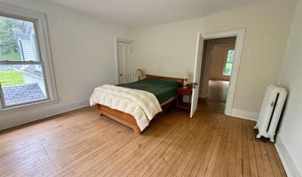 927 Water St, Bennington, VT 05257