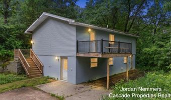 8945 Vergennes St SE, Ada, MI 49301
