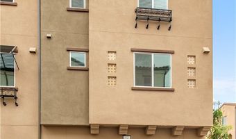 2215 W Orange Ave 12, Anaheim, CA 92804