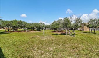 1540 W Deberry Ave, Aransas Pass, TX 78336