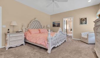 490 Arlington Ave S, Bayville, NJ 08721
