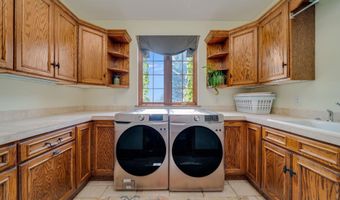 6712 BIG SKY Trl, Cheyenne, WY 82009