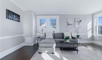 220 Vincent Ave, East Providence, RI 02914