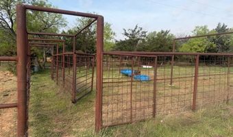 2548 County Road 2690, Alvord, TX 76225