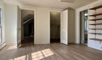 59 Cedar St, Belfast, ME 04915
