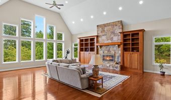 8801 SE WALNUT Dr, Amity, OR 97101