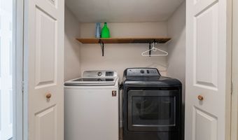 5676 Birchwood Cir, Las Vegas, NV 89120