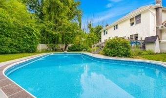 3 Butternut Dr, Alloway, NJ 07462