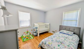 55 Sleepy Hollow Dr, Danbury, CT 06810